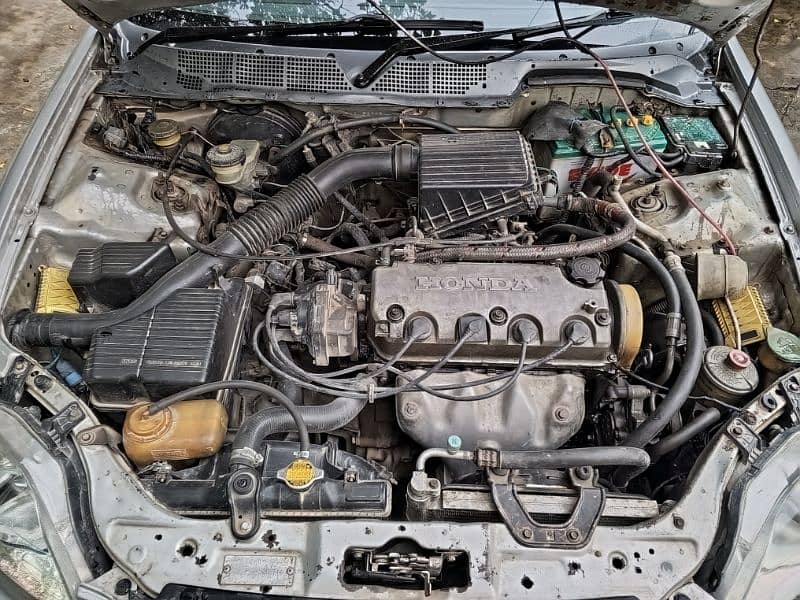 Honda Civic VTi 1998 4