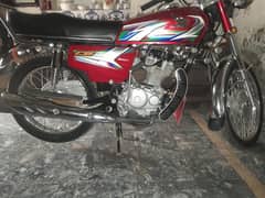 HOND 125 FOR SALE BILKUL OK CONDITION