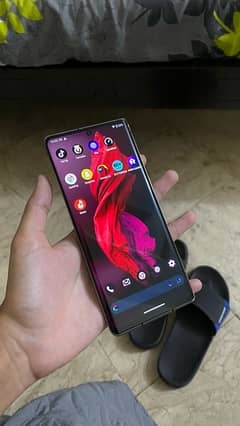 Sharp Aquos R6