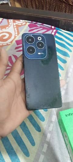 Infinix hot 40