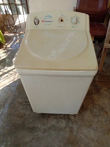 Dawlance Washing Machine for sale in good condition 1