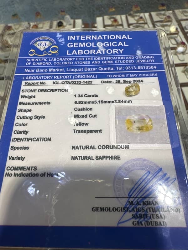 natural yellow sapphire whatapp number 03112894900 0