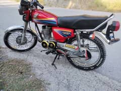 honda 125 red clr gldn nmb location balakot