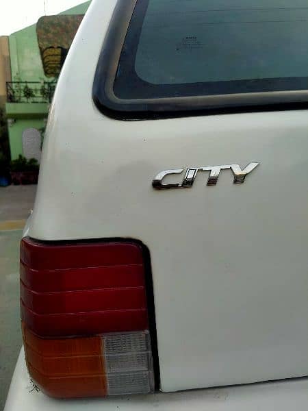 Honda city(automatic) btr sunny,xli,coure, wagonr,Mira,alto,cultus, 12