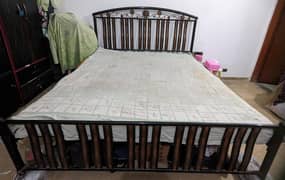 IRON KING SIZE BED