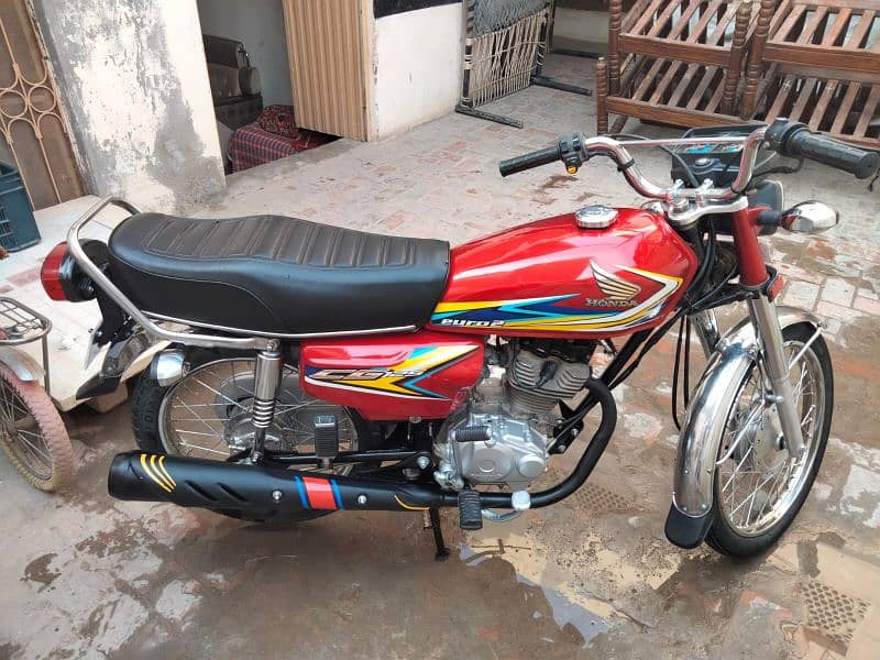 Honda 125 for sale 2018/19 call . 0316.6575. 515 2