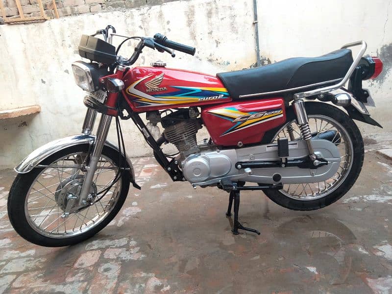 Honda 125 for sale 2018/19 call . 0316.6575. 515 3