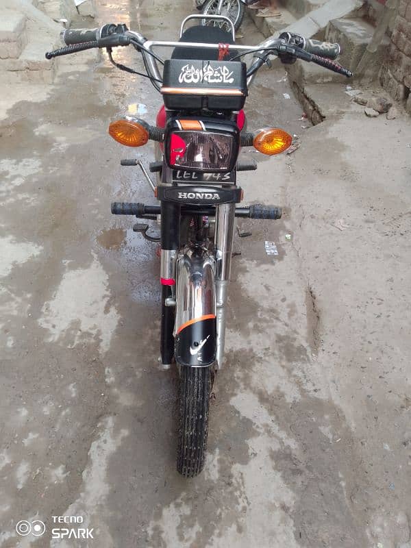 Honda 125 New Condition 2