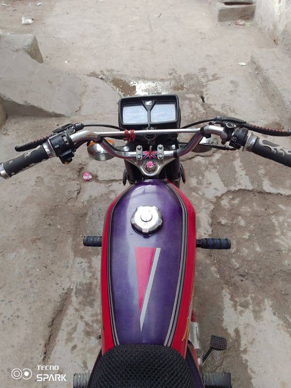 Honda 125 New Condition 3