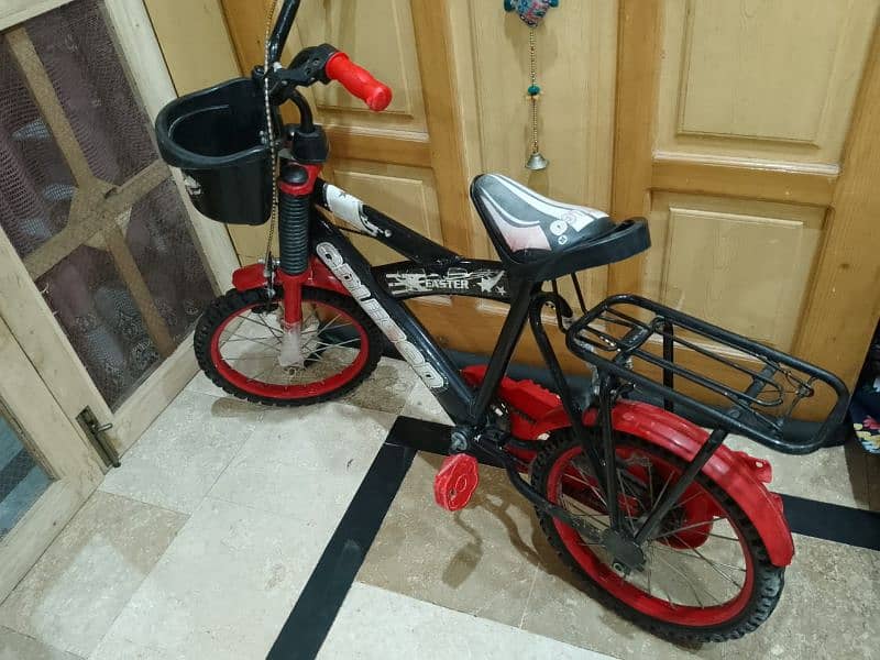 Criuser Cycle for Kids in Very Good Condition 3