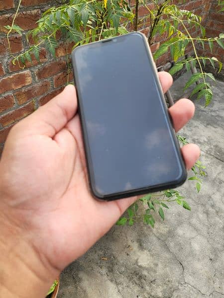 Iphone 11 Pro 64GB Factory Unlocked All ok 2