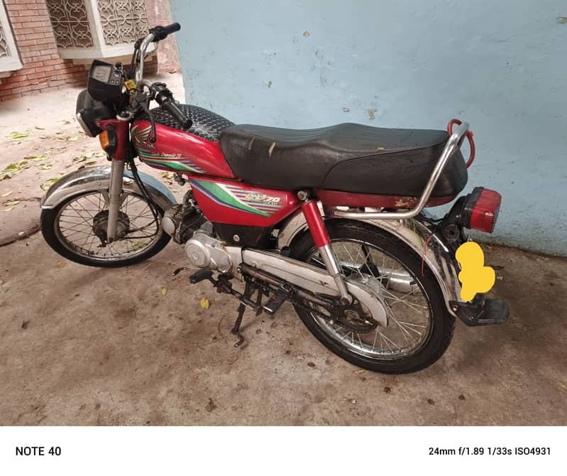 Honda CD 70 2017 3