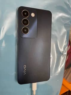 Vivo y100