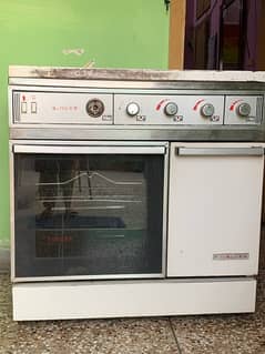 Gas Oven ( Singer Brand) for sale