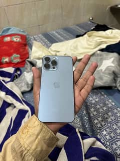 I PHONE 13 PRO MAX 256 GB NON PTA FACTORY UNLOCK 10/10 87 HEALTH