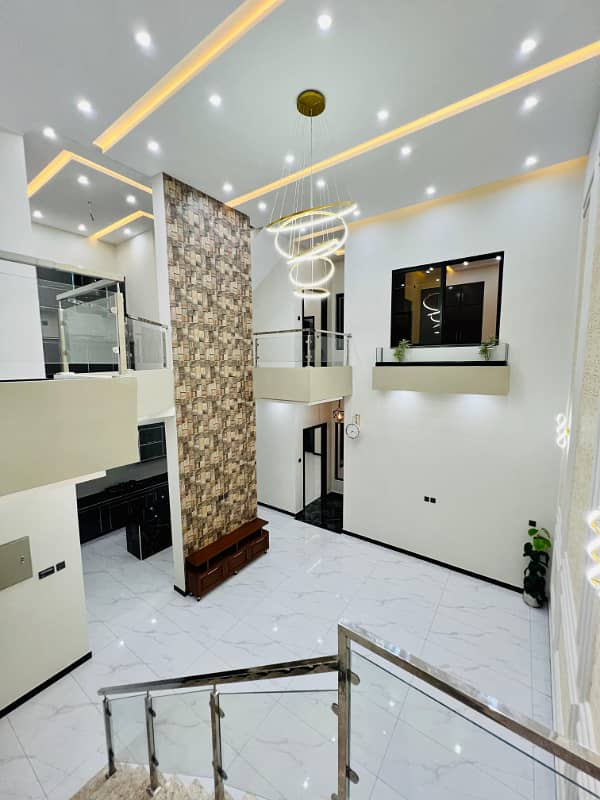 7.7 Marla Luxury Double Heighted House For Sale Located At Warsak Road Sufyan Garden Peshawar 5