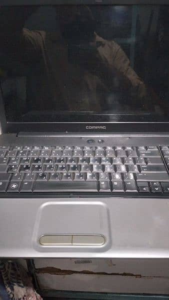 Compaq Laptop 9