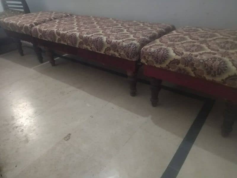 4 seater sofa chair 2