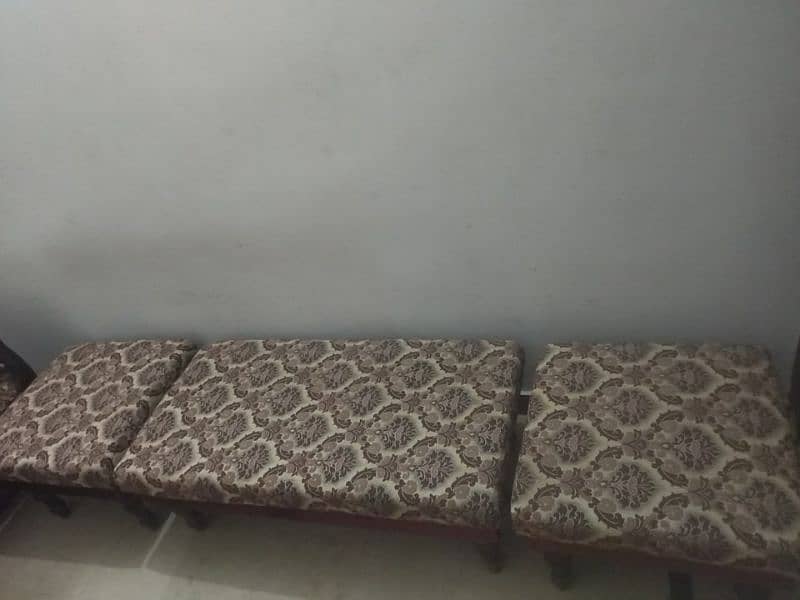 4 seater sofa chair 3