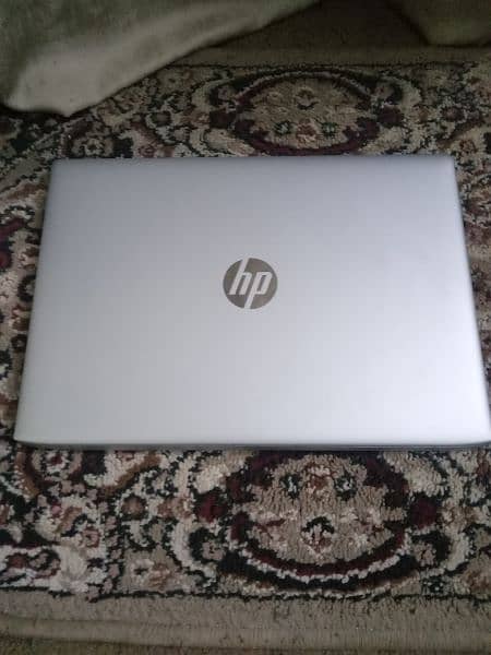 hp laptop 8th generation  in very good condition 0