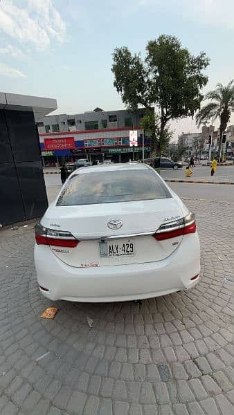 Toyota Corolla GLI 2019 3