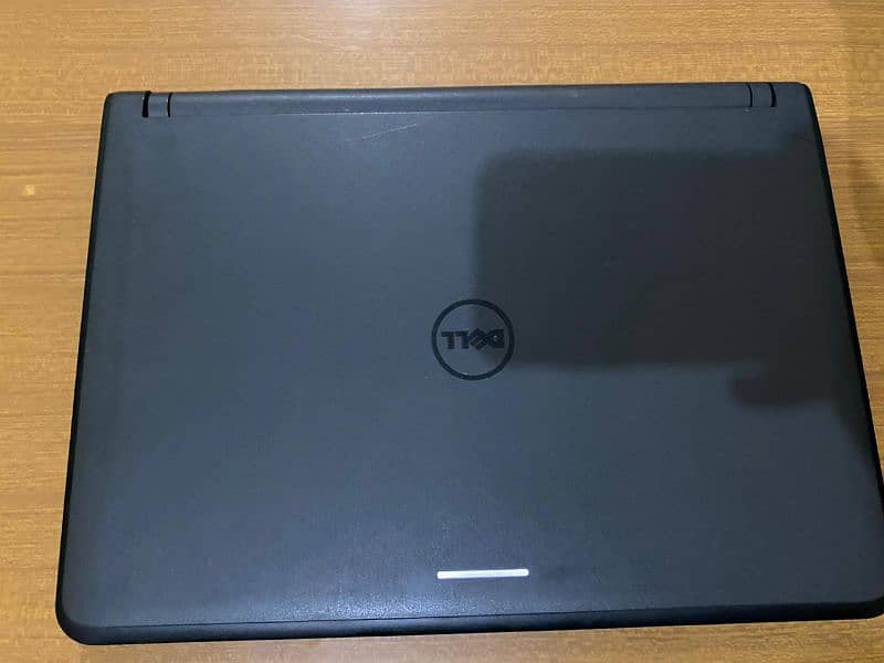 DELL LAPTOP 5th GEN ( PRICE NEGOTIABLE ) 3