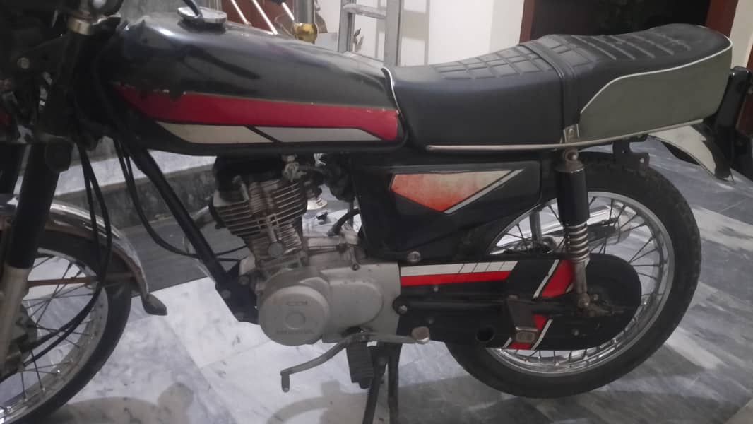 Honda CG 125 2007 3