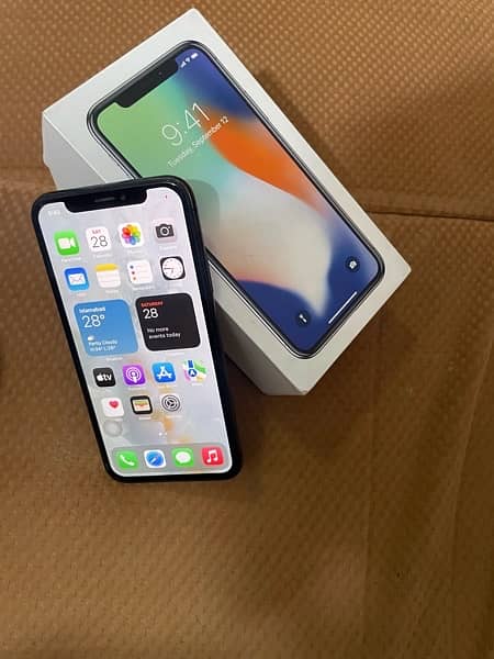 iPhone x 4