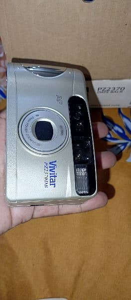 vivitar camera just new 35powerzoom 2