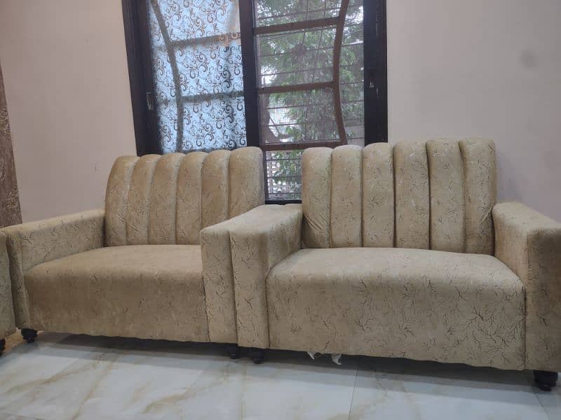 Brand new luxurious 11 seater sofa set (durafoam) 1