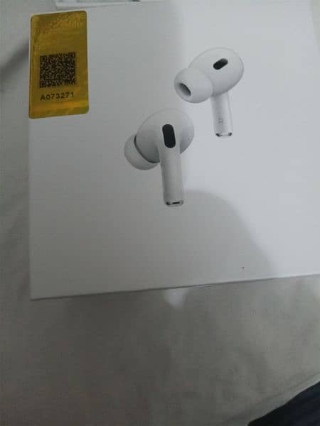 Apple Airpords pro 2nd generation 4