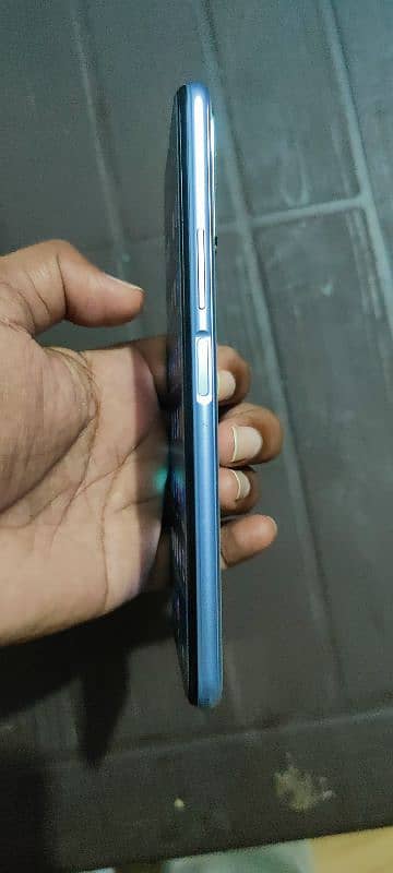 Vivo y20 for sale 4