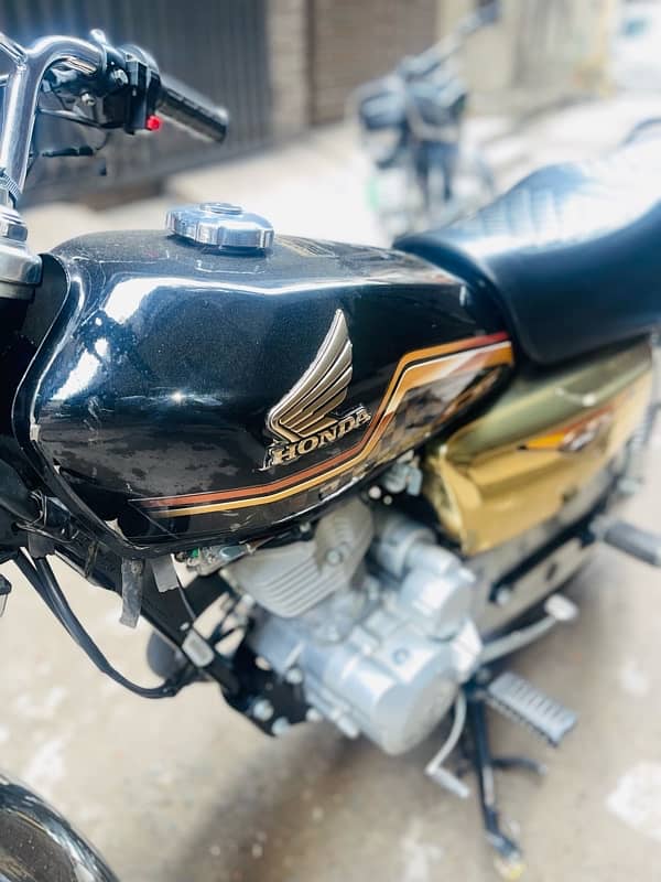 honda cg 125s gold 2