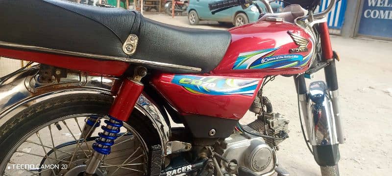 urgent sale bike bilkul ok hai koi kam nhi hony wala 2