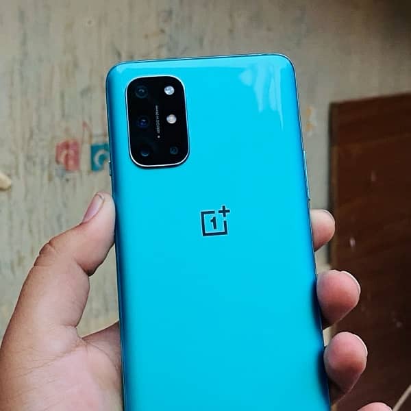 one plus 8 pro t 2