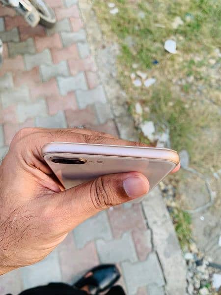 Iphone 8 Plus 64Gb NOn PTA 5