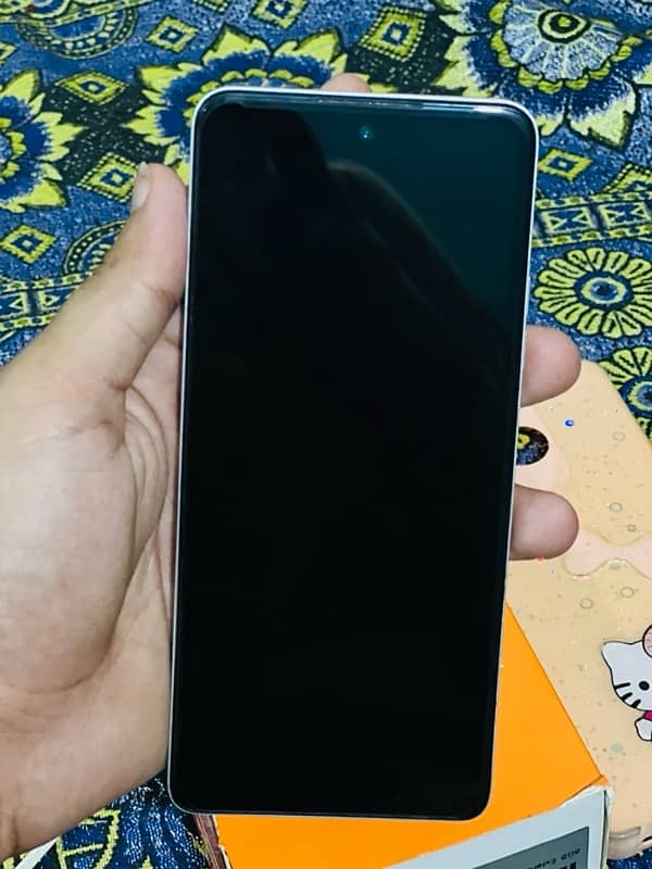 tecno spark 10 pro with box and charger 1