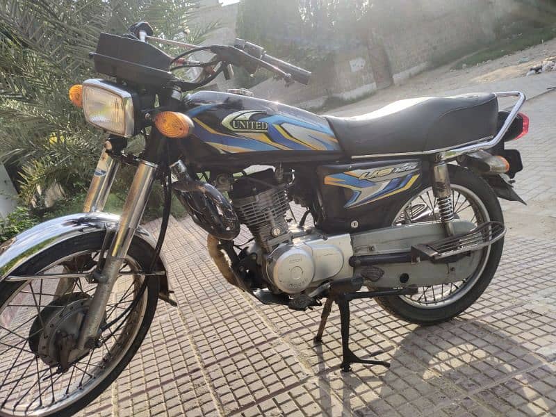 United 125cc 1