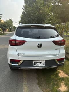 MG ZS 2021