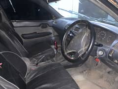 Toyota Corolla XE 1999 Power steering and windows