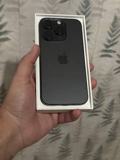 IPHONE 15 PRO BLACK TITANIUM 256GB JV