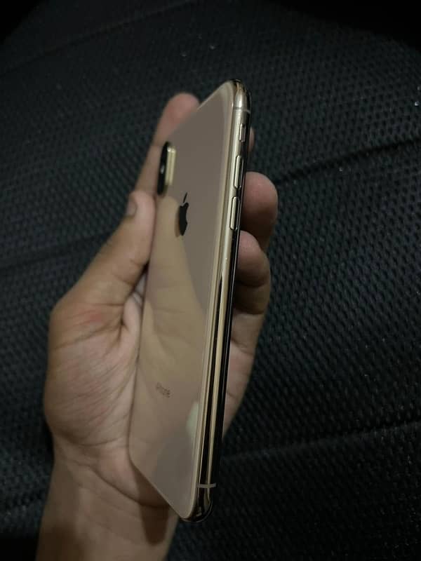 Iphone xs pta approved 64gb 3