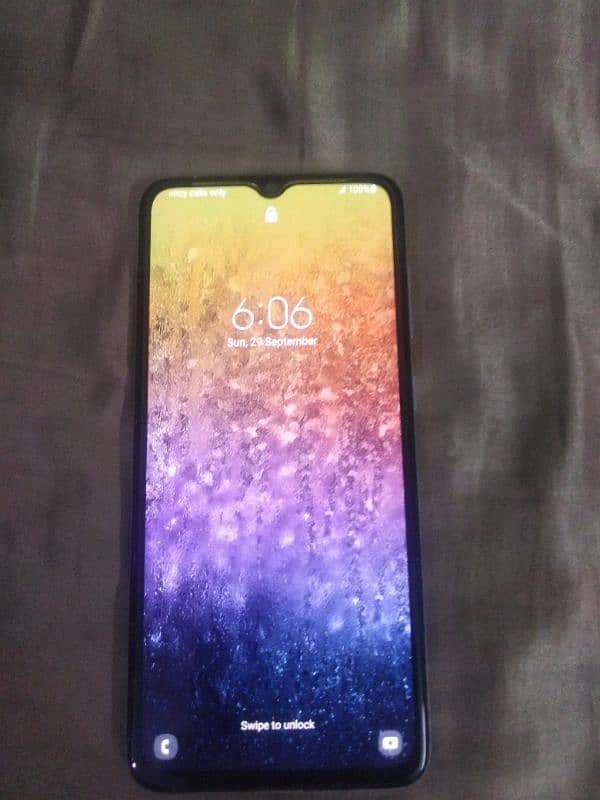 Samsung galaxy a70 0