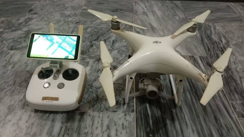 phantom 4 advance Plus 1