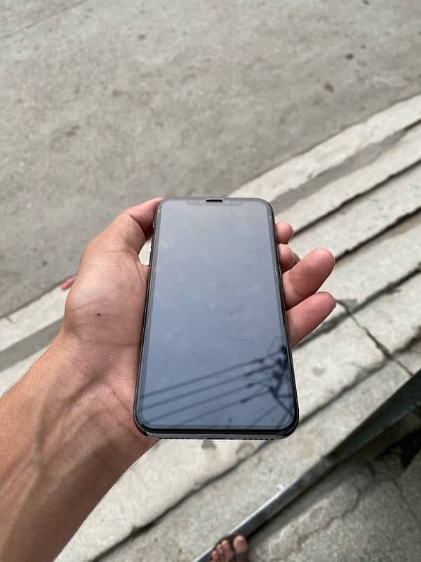 iPhone X 256GB  PTA 2