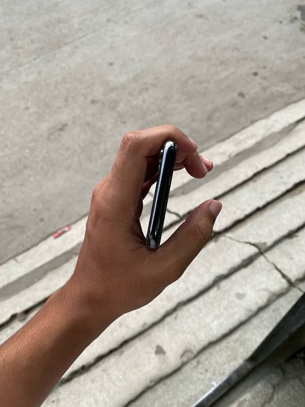 iPhone X 256GB  PTA 7