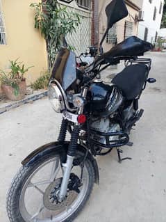 suzuki Gs 150 SE