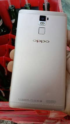 oppo R7 plus condition all ok finger ka sencer Krab hy