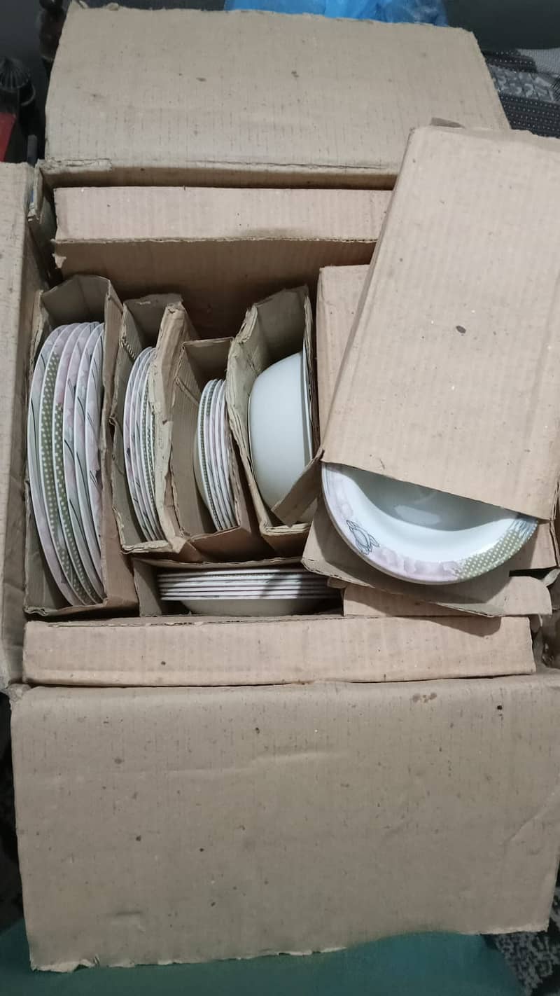 Shinon Melamine 76-Piece Dinner Set:(Msg on WhatsApp. . . For Video) 0