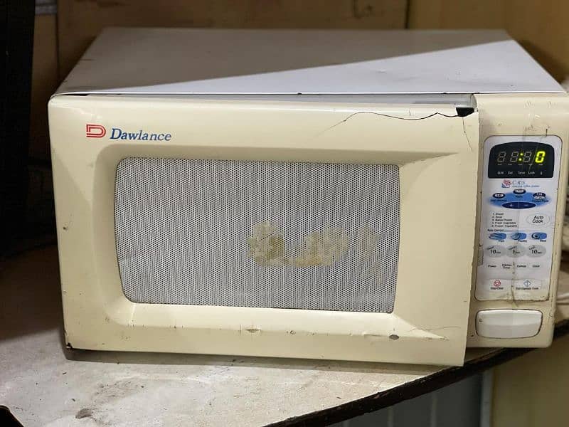 microwave oven 0